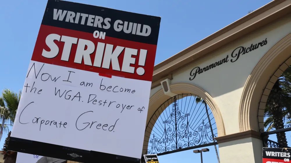 La huelga de guionistas podría acabar muy pronto, Momoa vs Heard y más